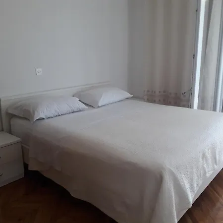 Apartment Crancina *