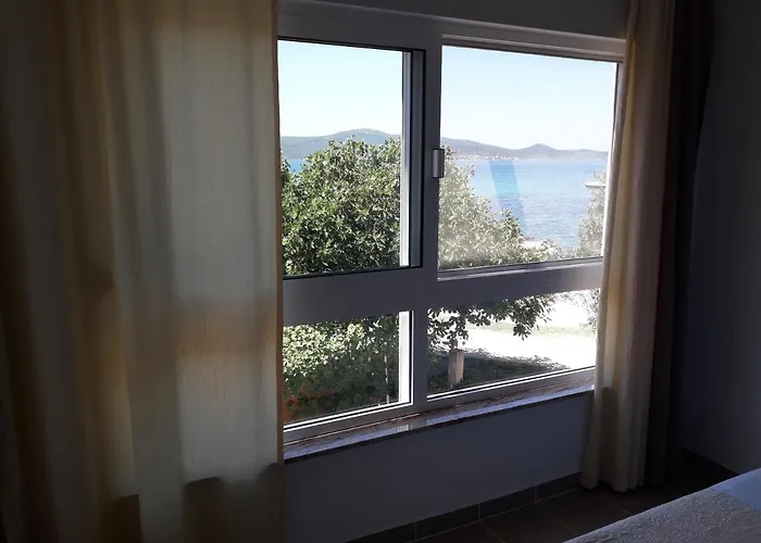 Crancina Sveti Filip i Jakov